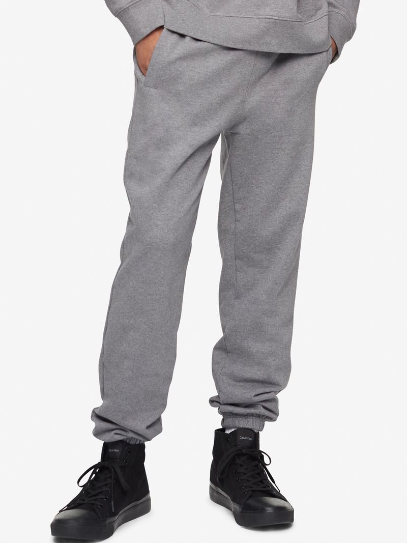 PANTALON-DEPORTIVO-CON-LOGO