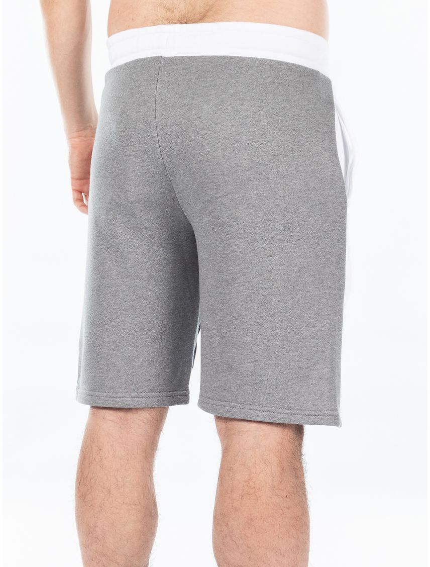 PANTALÓN CORTO CON LOGO