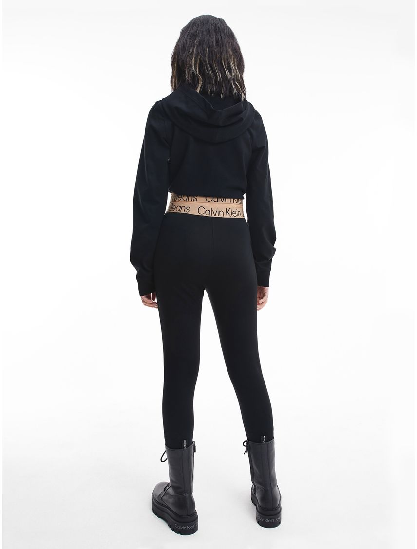 Buzo cropped de punto milano con gorro