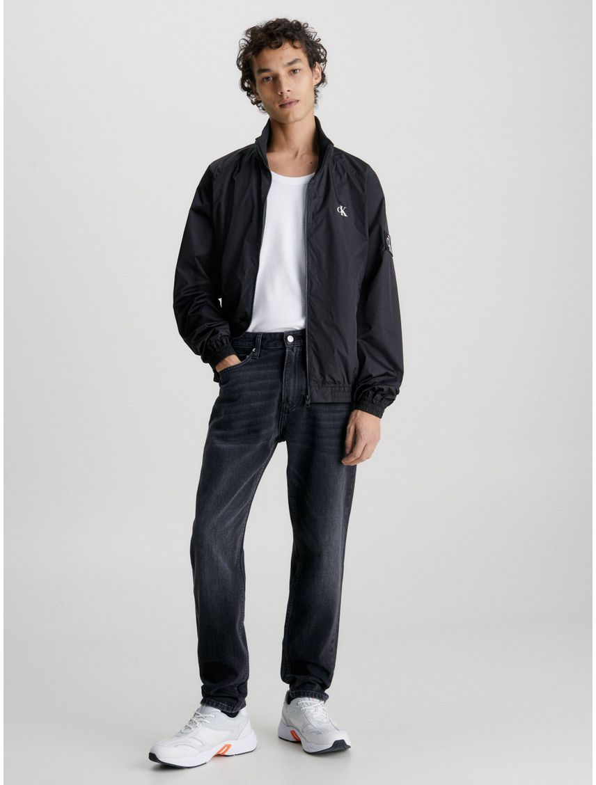 Campera de poliéster reciclado con cremallera
