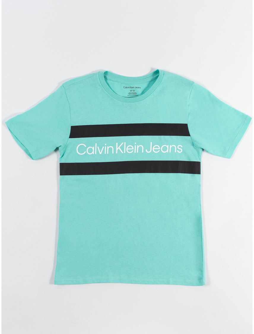 Remera con logo para niños