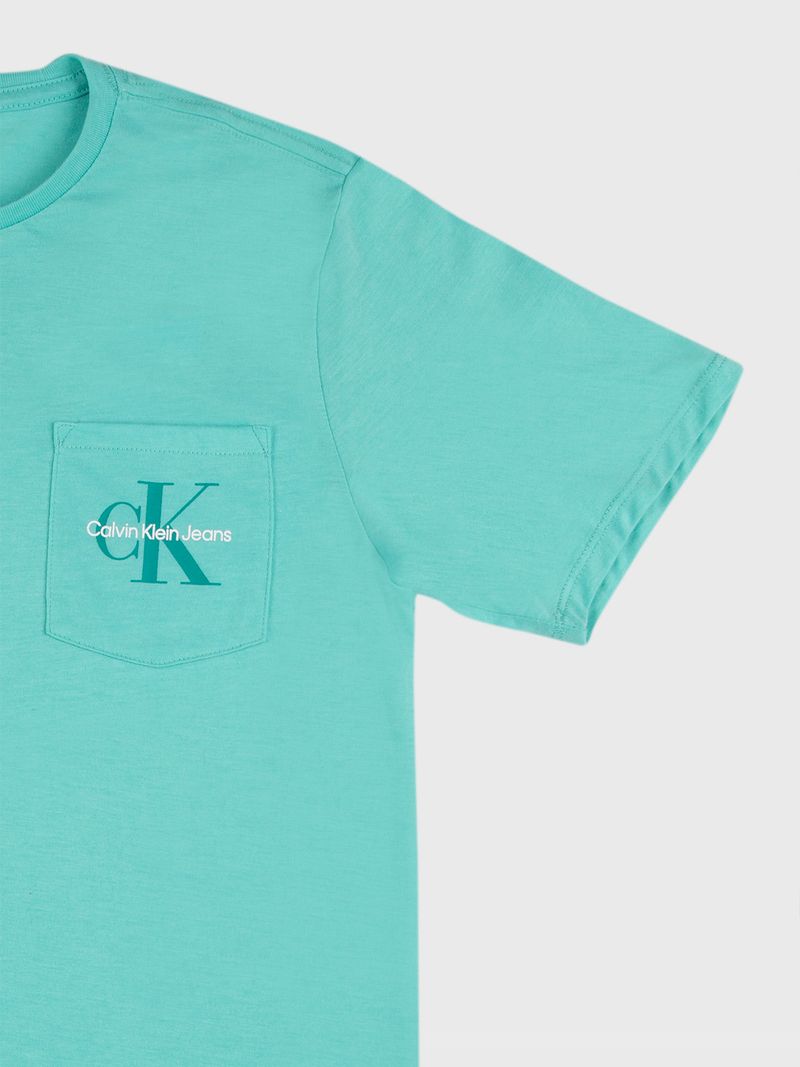 Remera-de-algodon-con-bolsillo