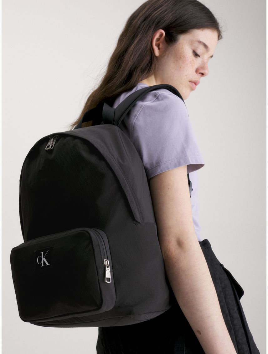 Mochila redonda de nailon