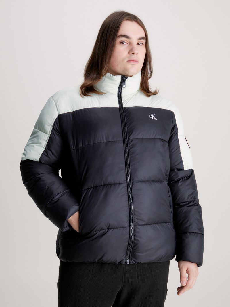 Campera-de-plumas-color-block