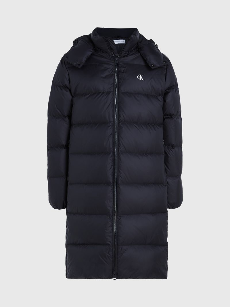 Campera-larga-de-plumas-essentials-