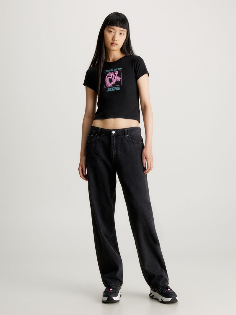 Remera-con-logo-slim-de-algodon
