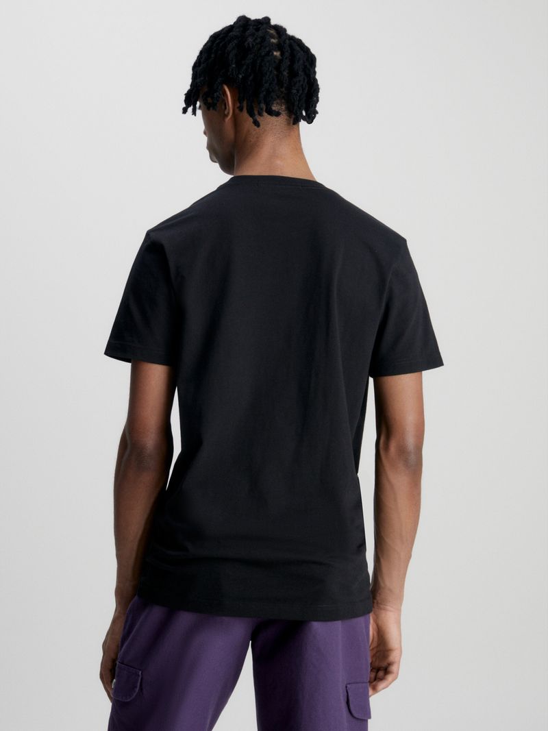 Remera-de-algodon-con-monograma