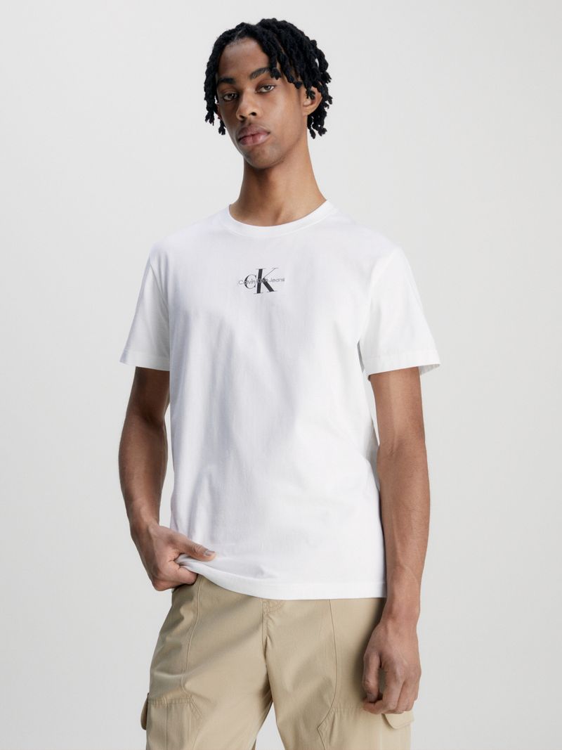 Remera-de-algodon-con-monograma