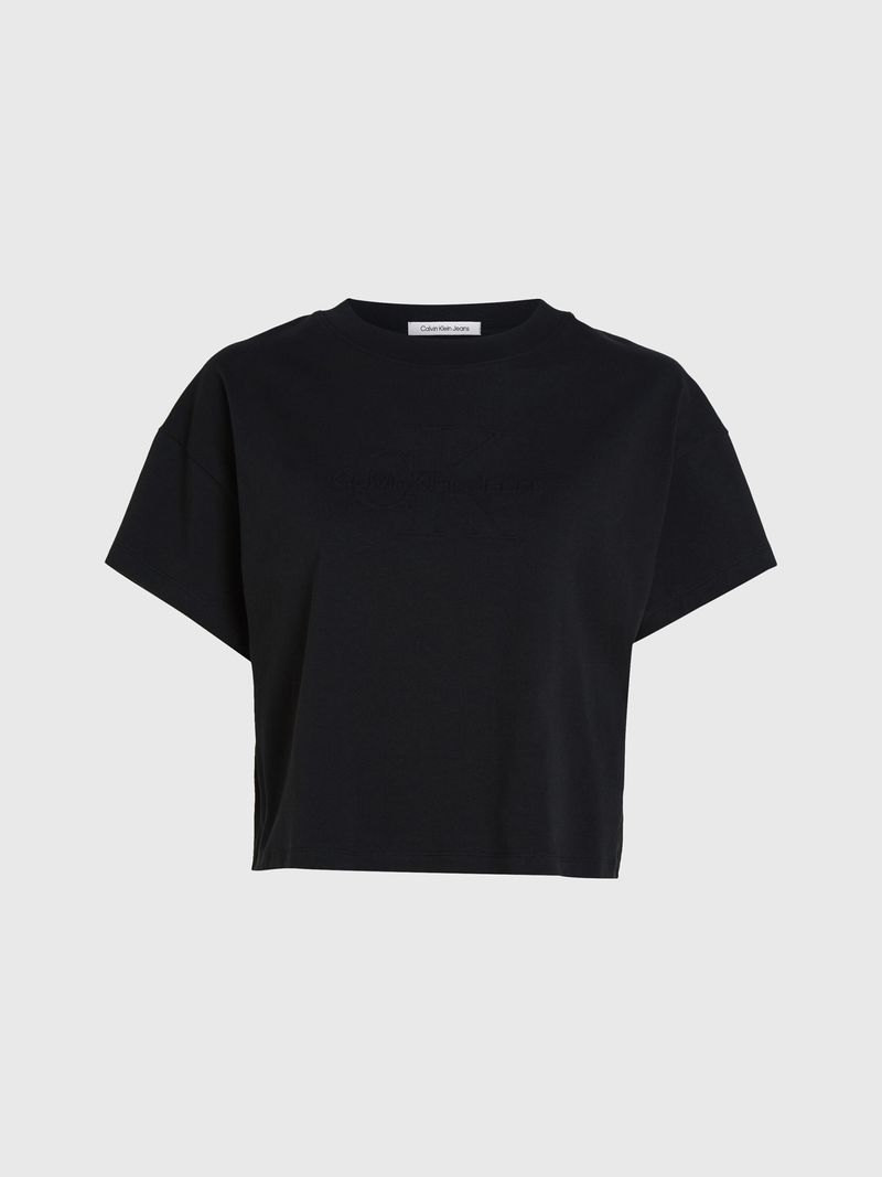 Remera-embossed-con-monologo
