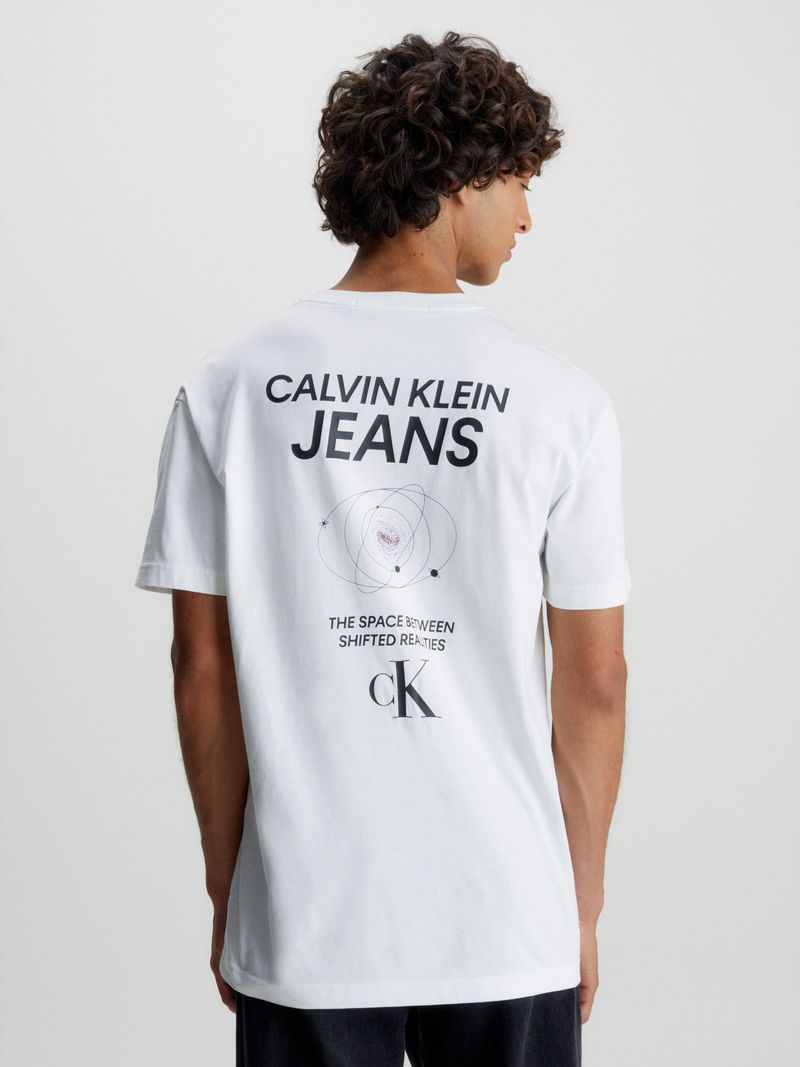 Remera-future-galaxy-graphic
