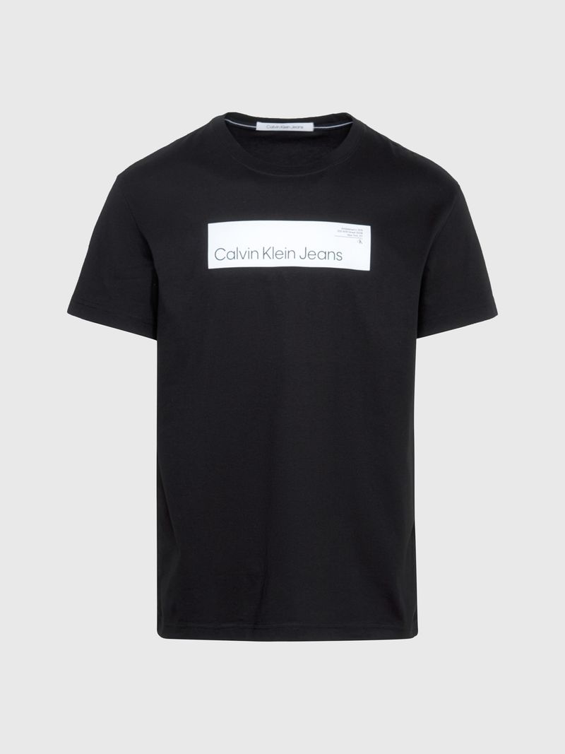 Remera-hyper-real-de-algodon