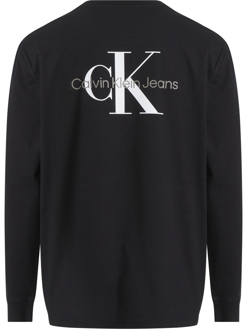 Remera-manga-larga-con-logotipo-bordado