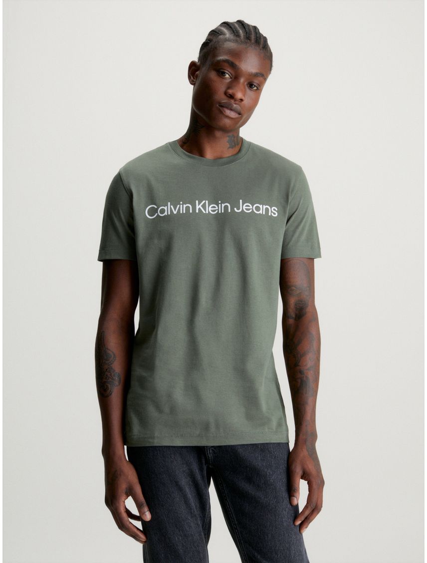 Remera slim institutional