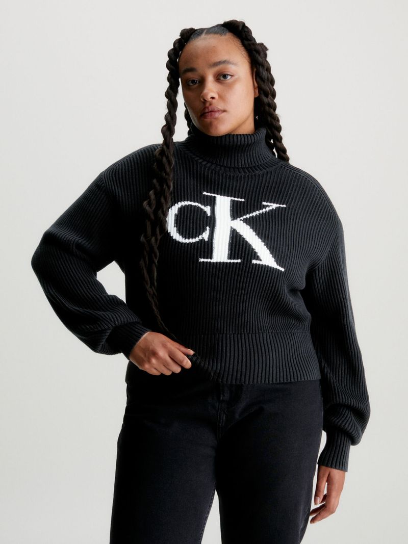 Sweater-holgado-con-monograma