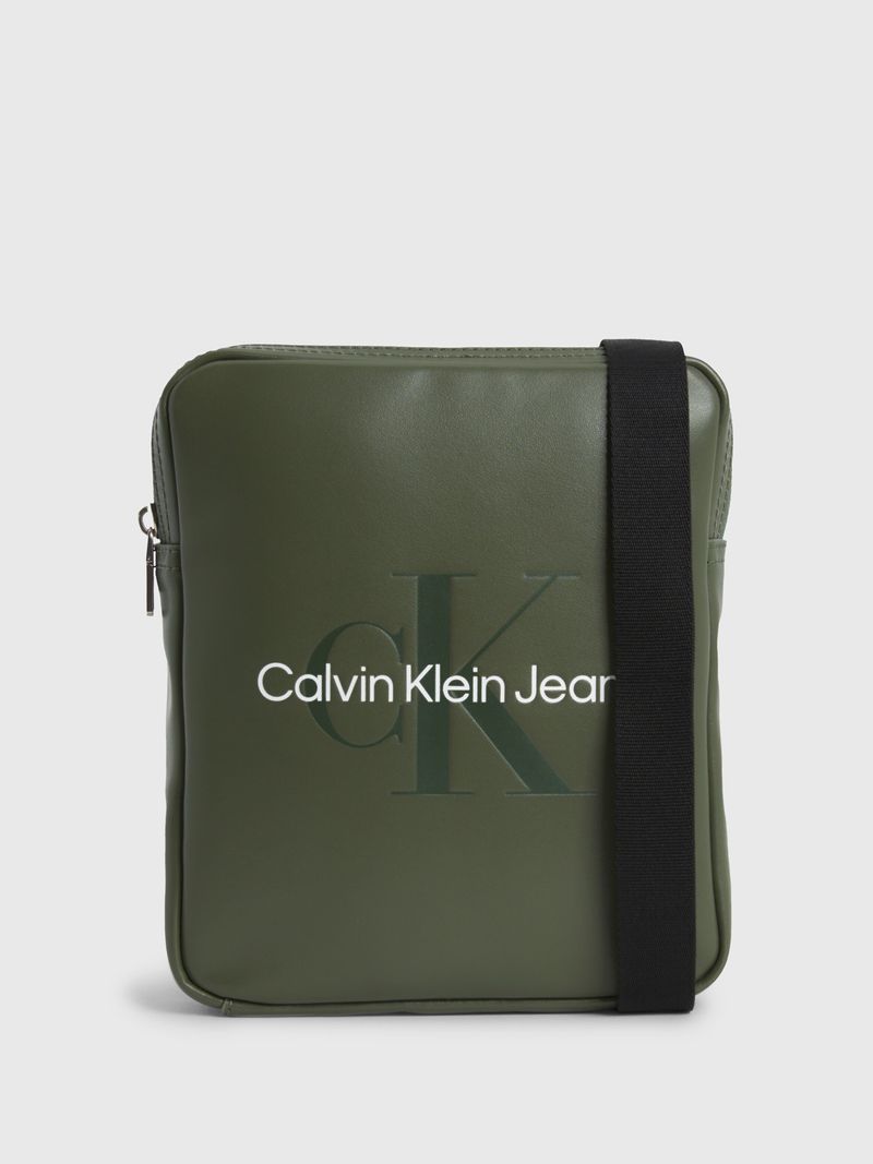 Bolso-con-monograma-soft-reporter