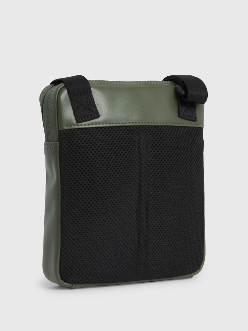 Bolso-con-monograma-soft-reporter