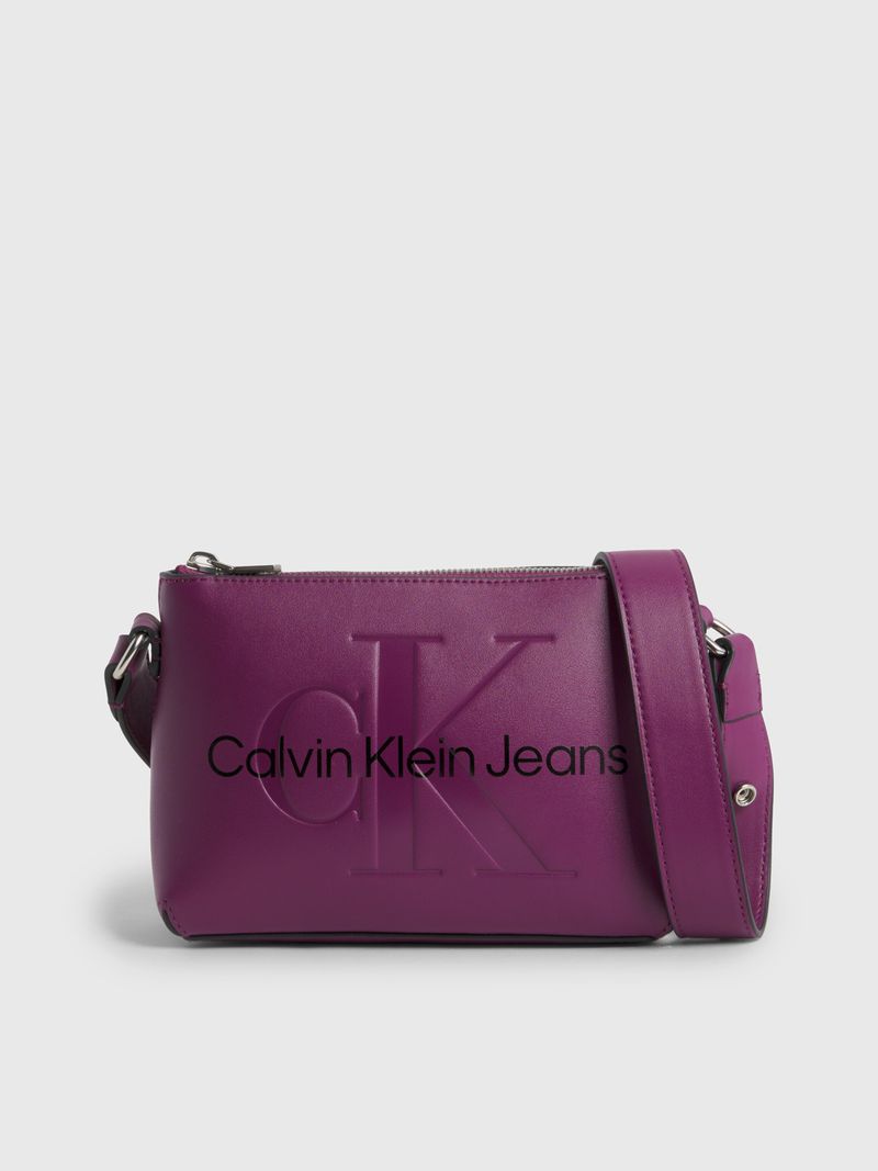 Cartera-cruzada-sculpted-con-monograma