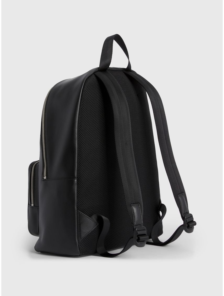 Mochila redonda campus sculpted