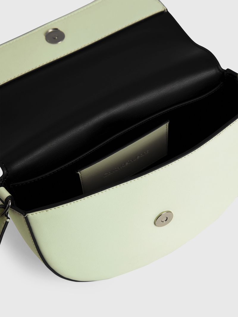 Cartera-de-hombro-sculpted-con-monograma
