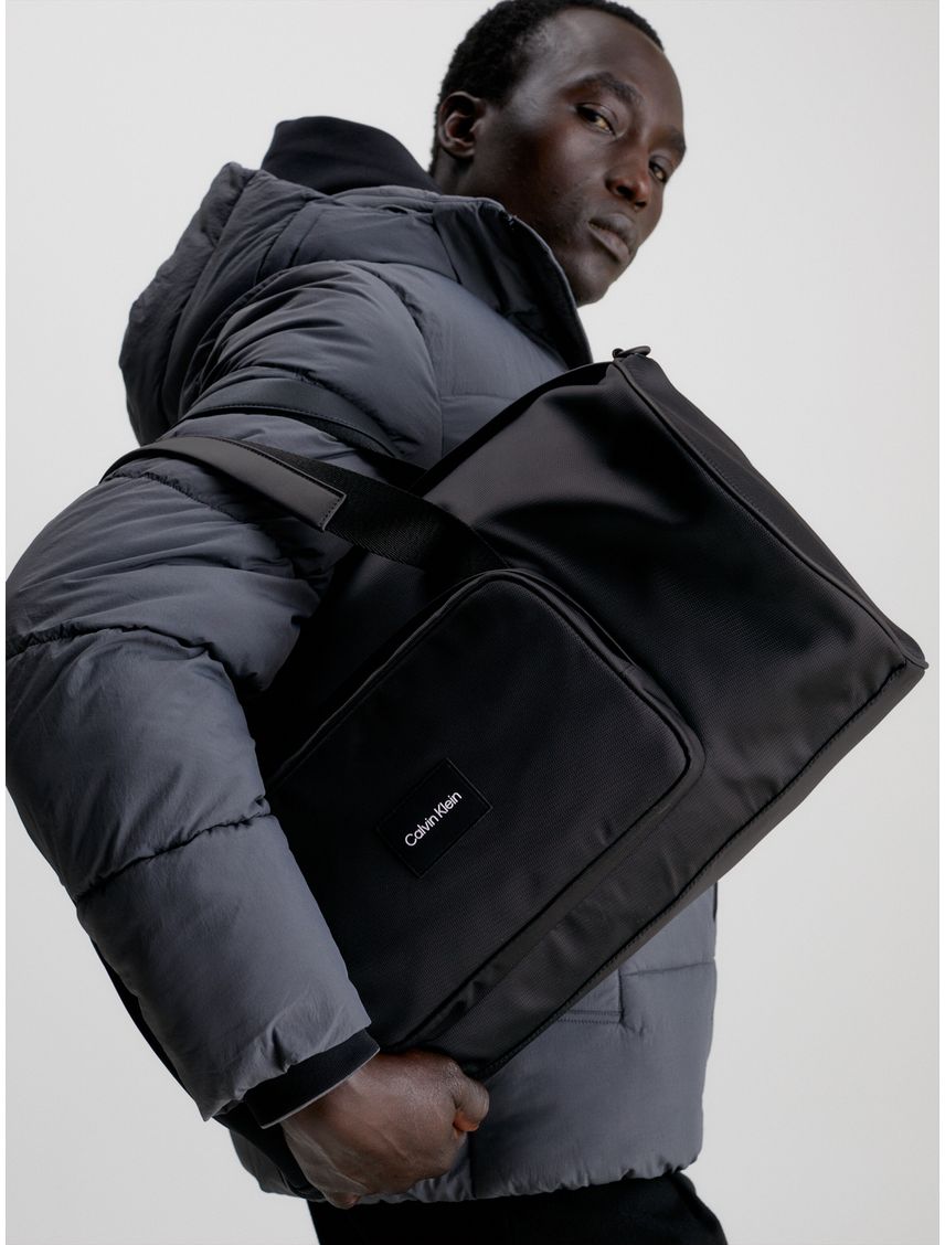 Cartera must duffle