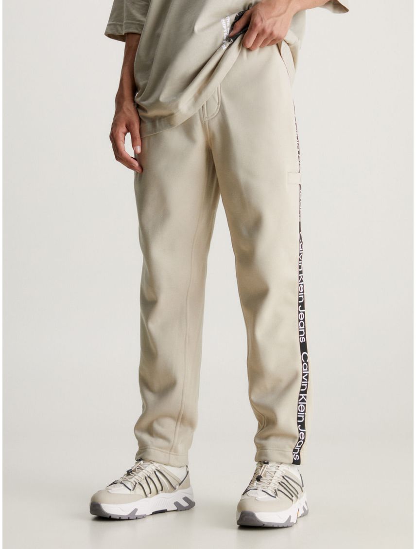 Pantalón de chándal holgado con logo Tape