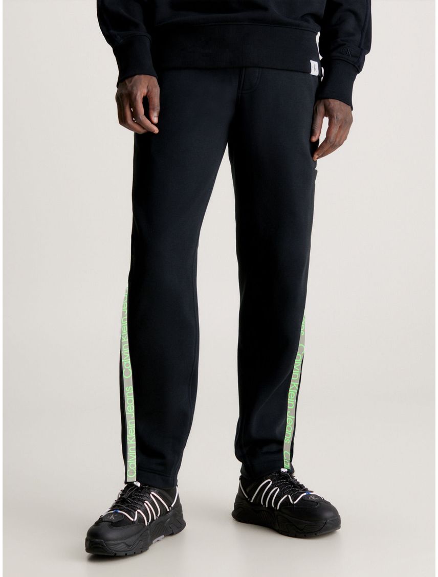 Pantalón de chándal holgado con logo Tape