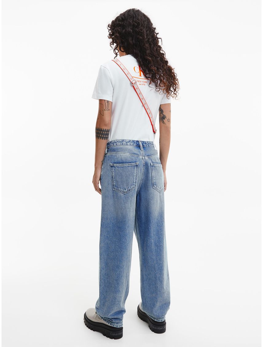 Remera slim con mini monograma