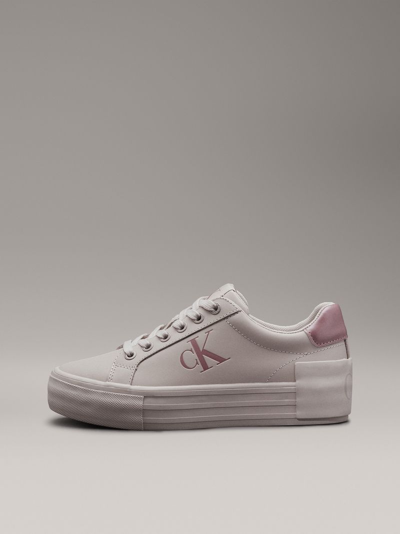 Zapatillas-de-plataforma-de-cuero