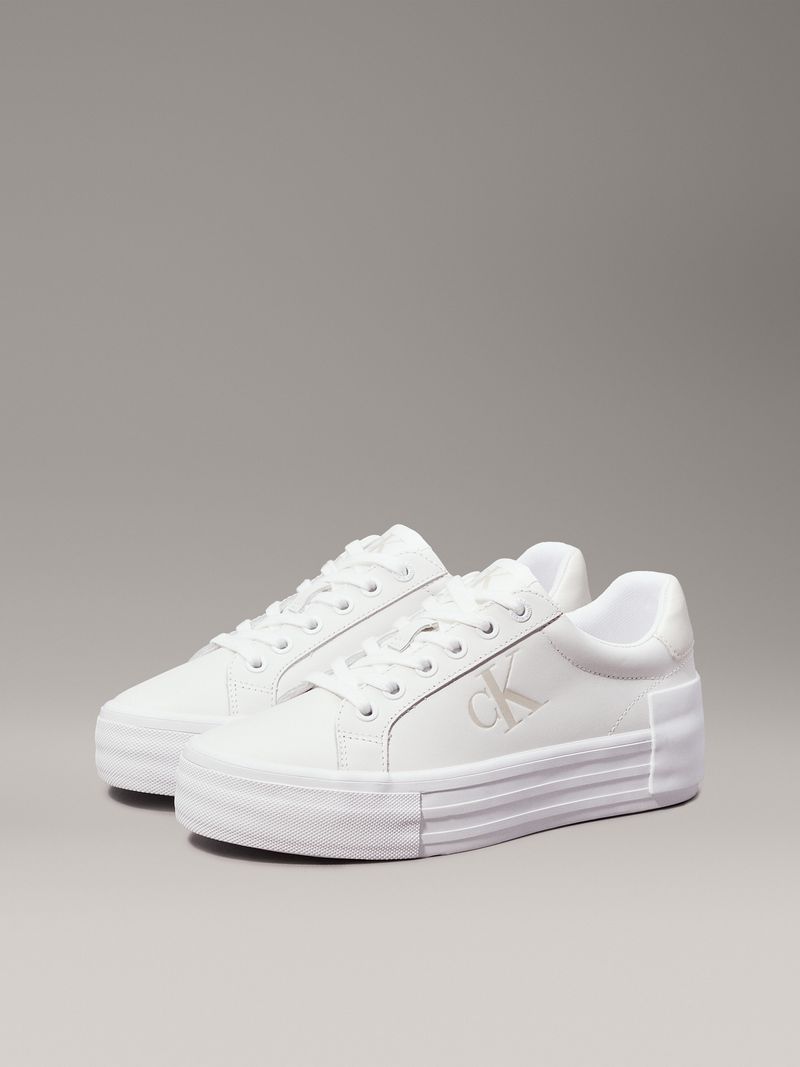 Zapatillas-de-plataforma-de-cuero