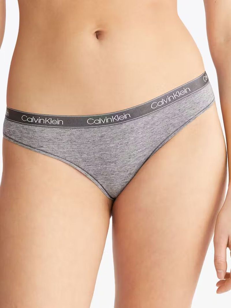 Colaless-cotton-essentials