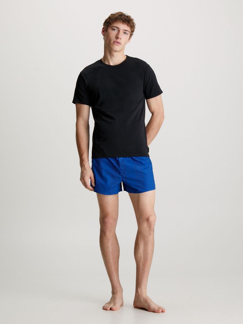Conjunto-de-pijama-con-short