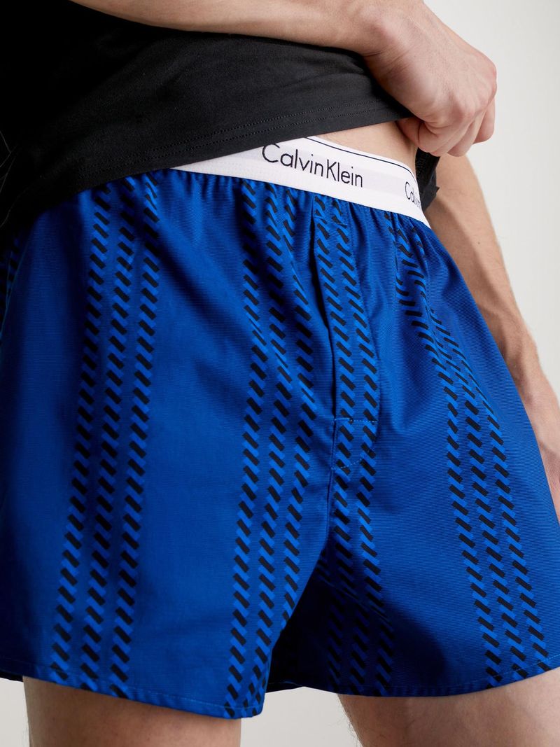 Conjunto-de-pijama-con-short
