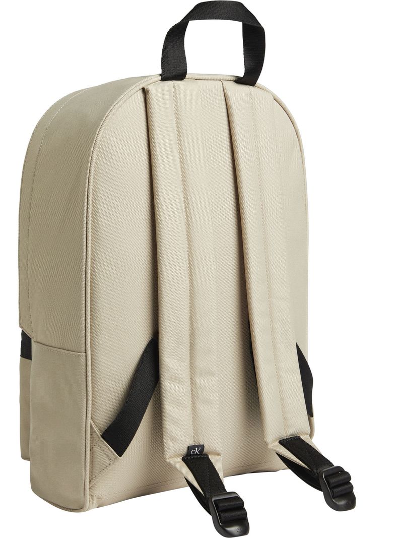 Mochila-sport-essentials-campus
