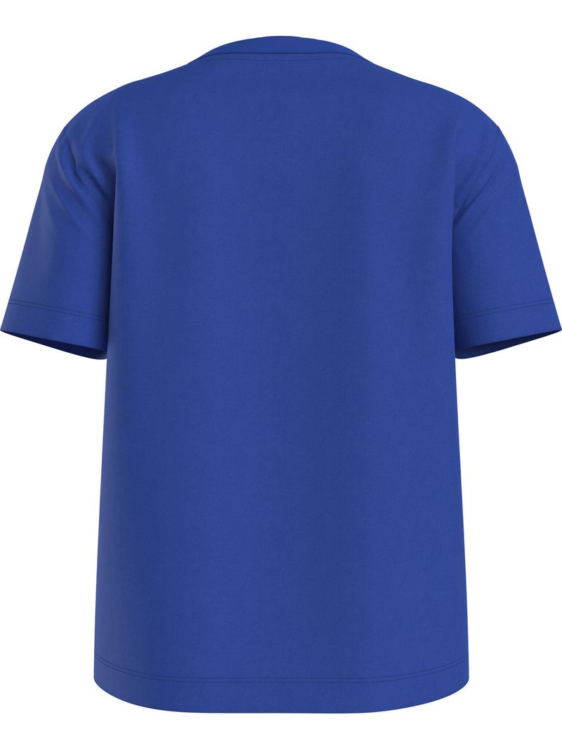 Remera-con-logo