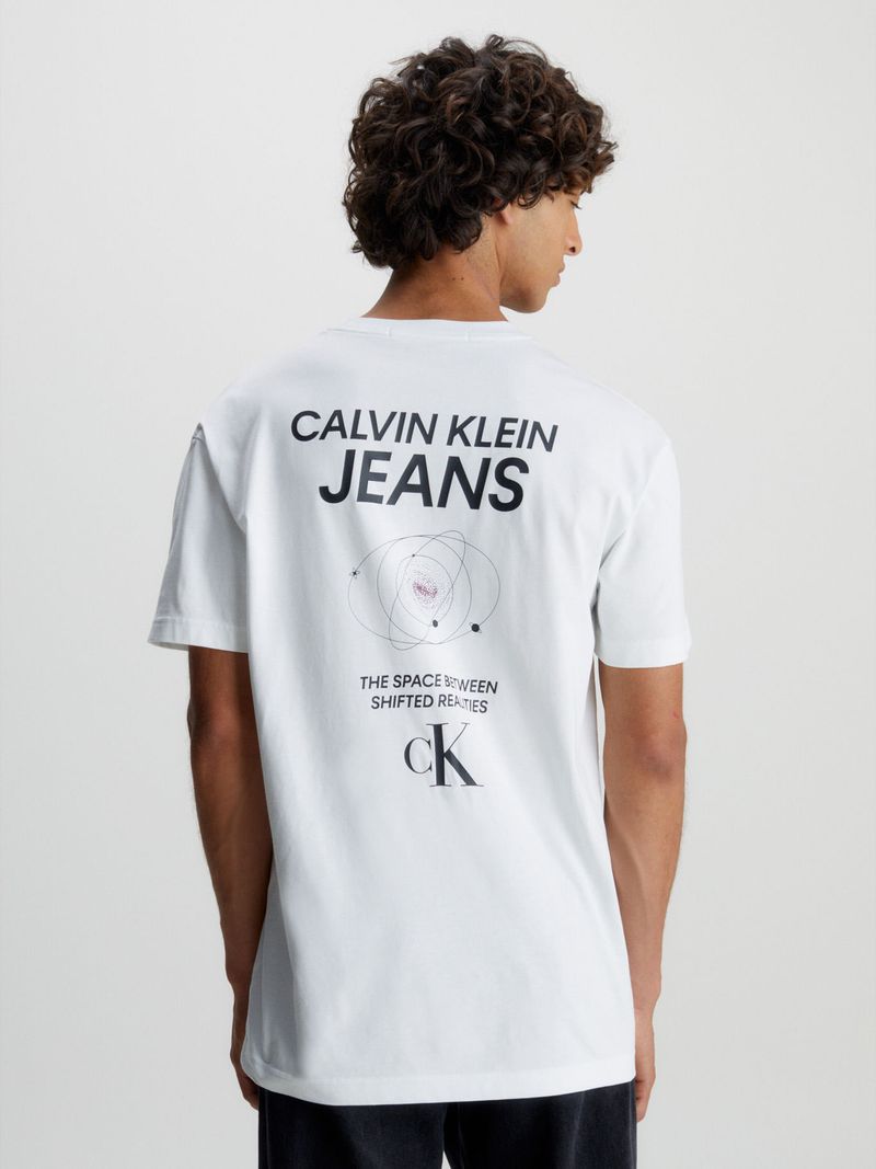 Remera-future-galaxy-graphic