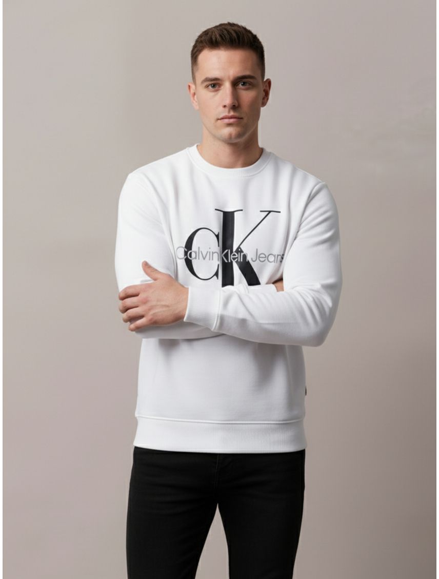 Buzo de cuello redondo con  monograma