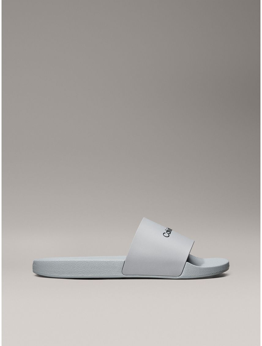 Ojotas lisas con logo