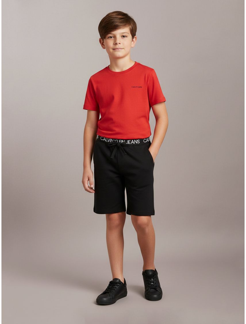 Short con logo para niño