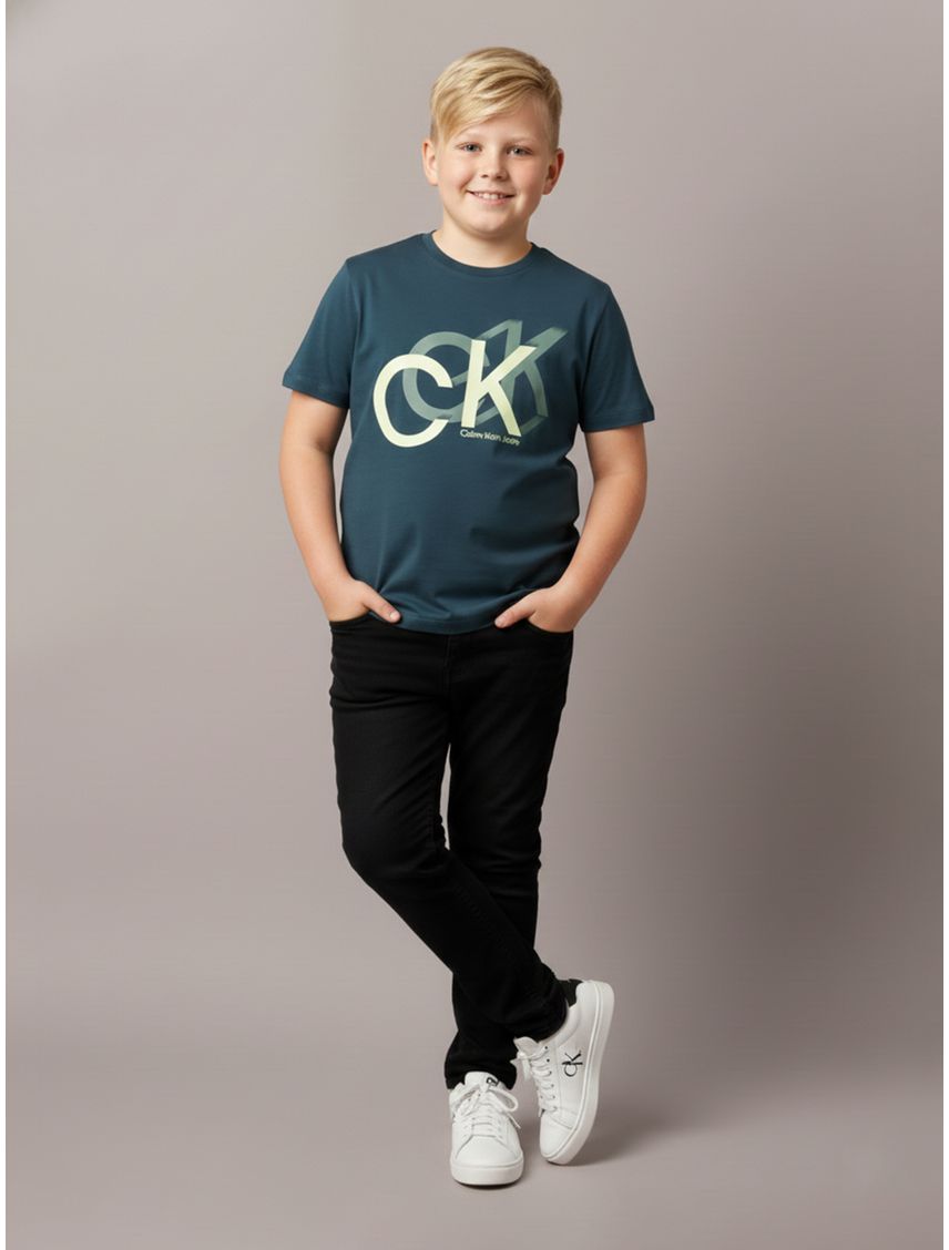 REMERA CON LOGO PARA NIÑO