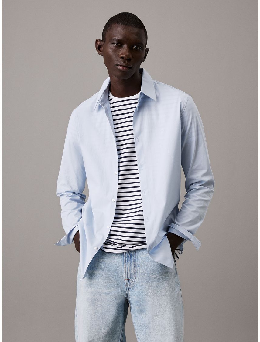 Camisa slim fit elástica de manga larga