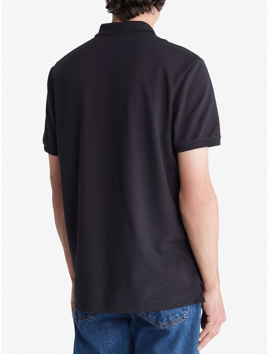 Chomba técnica con cierre Regular Fit