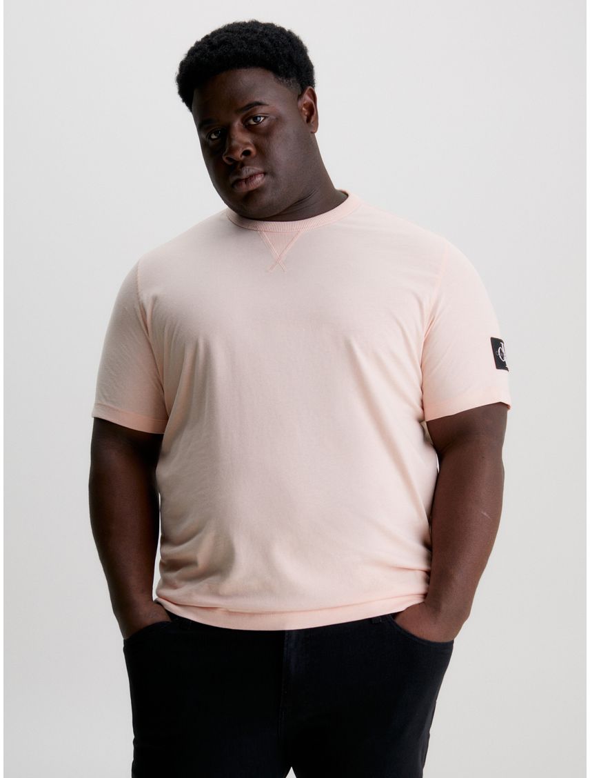 Remera de algodón con insignia