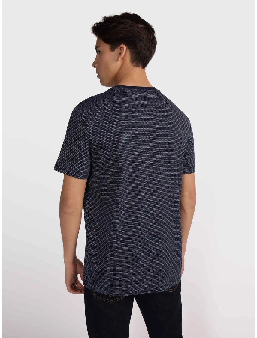 Remera con rayas finas de tejido jacquard Regular Fit
