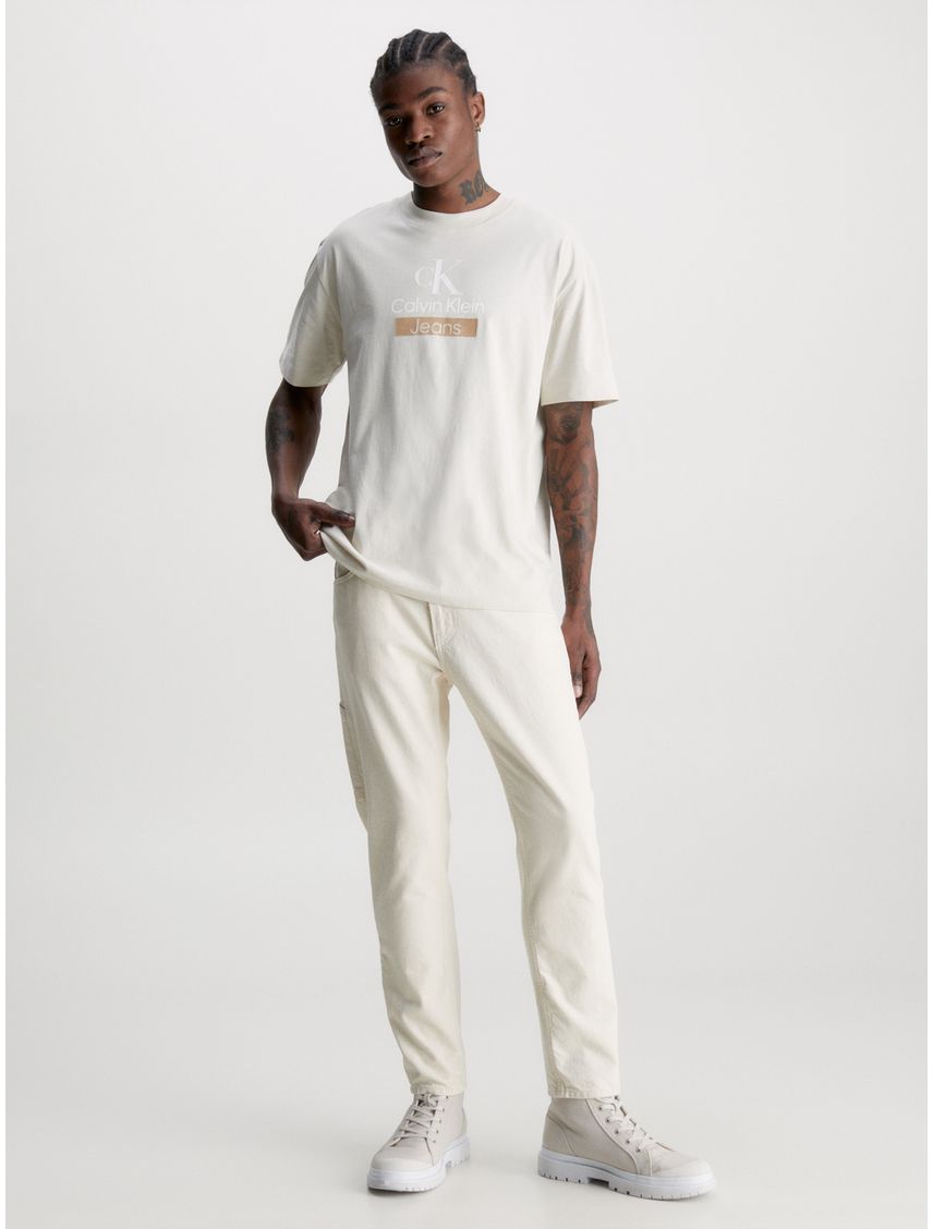 Remera relaxed con logotipo