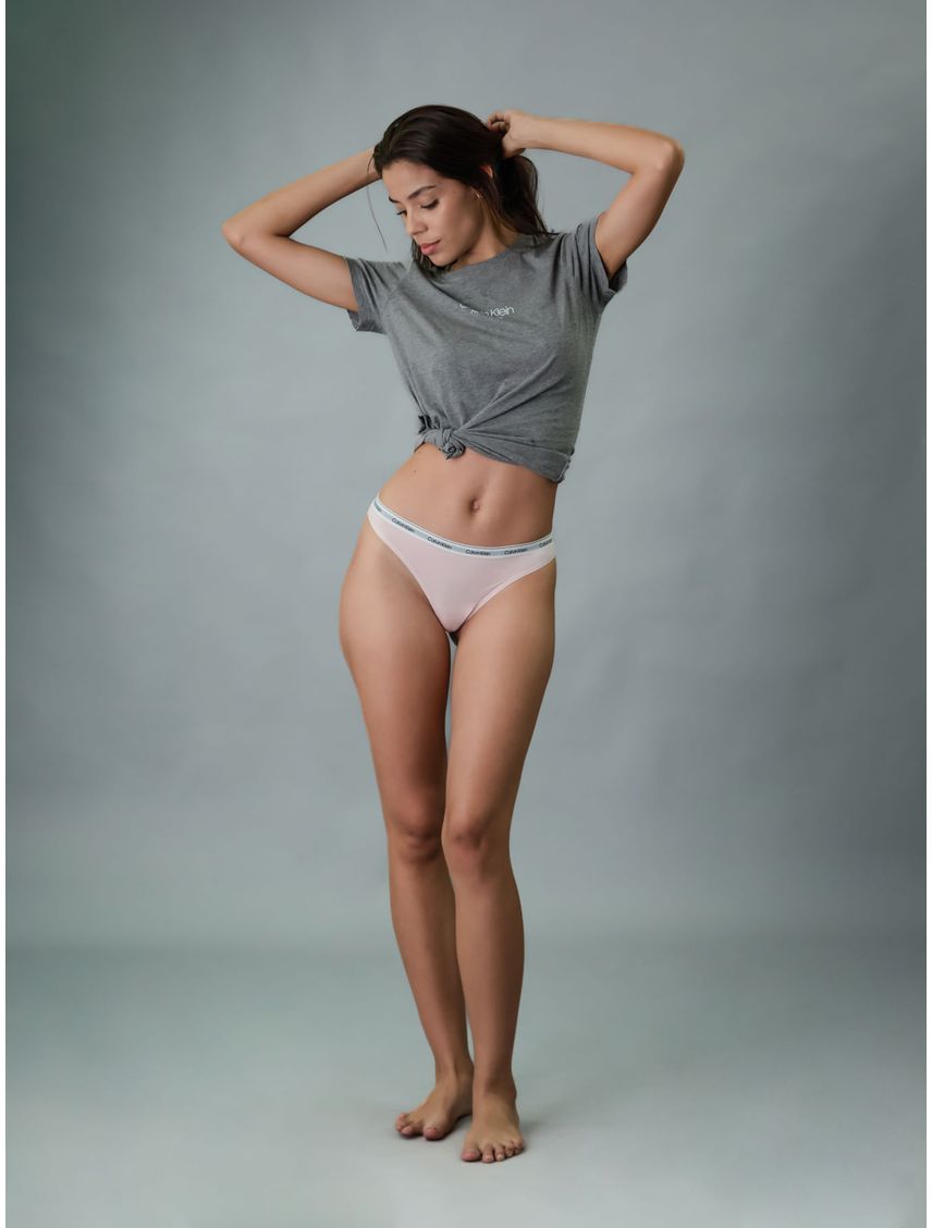 Colaless - Modern logo