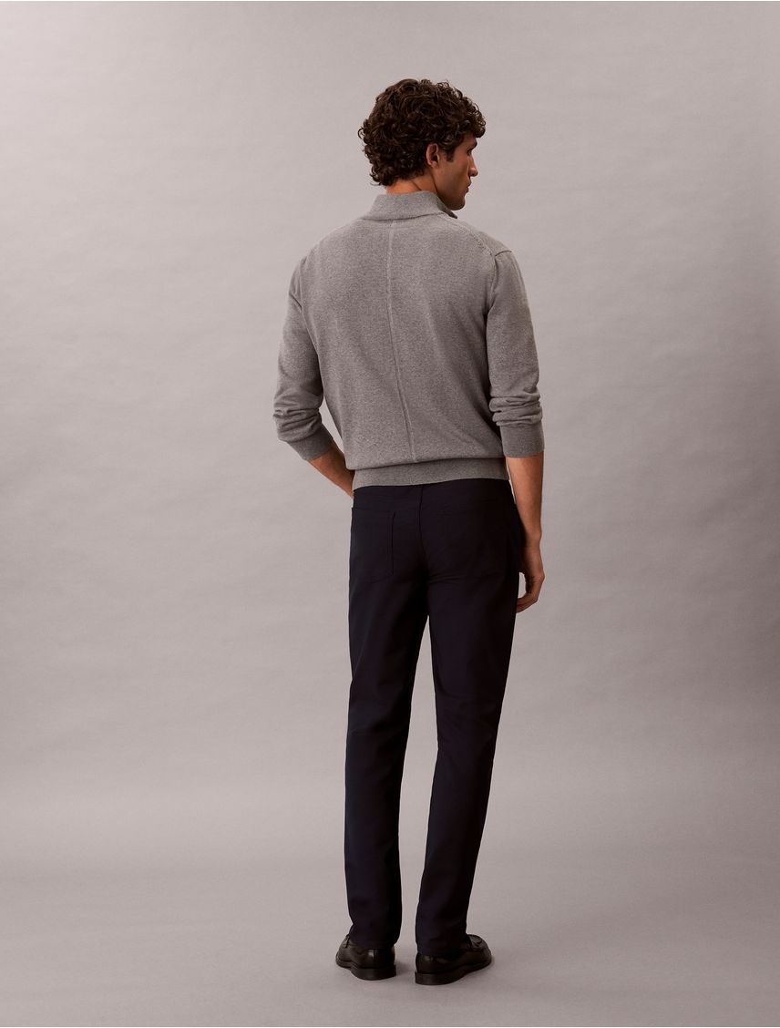 Pantalón azul stretch