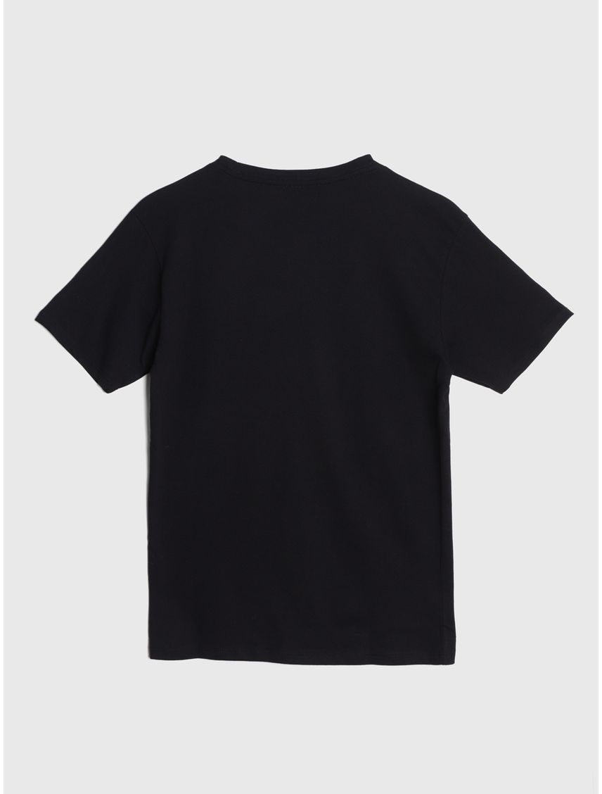 Remera con logo dinámico